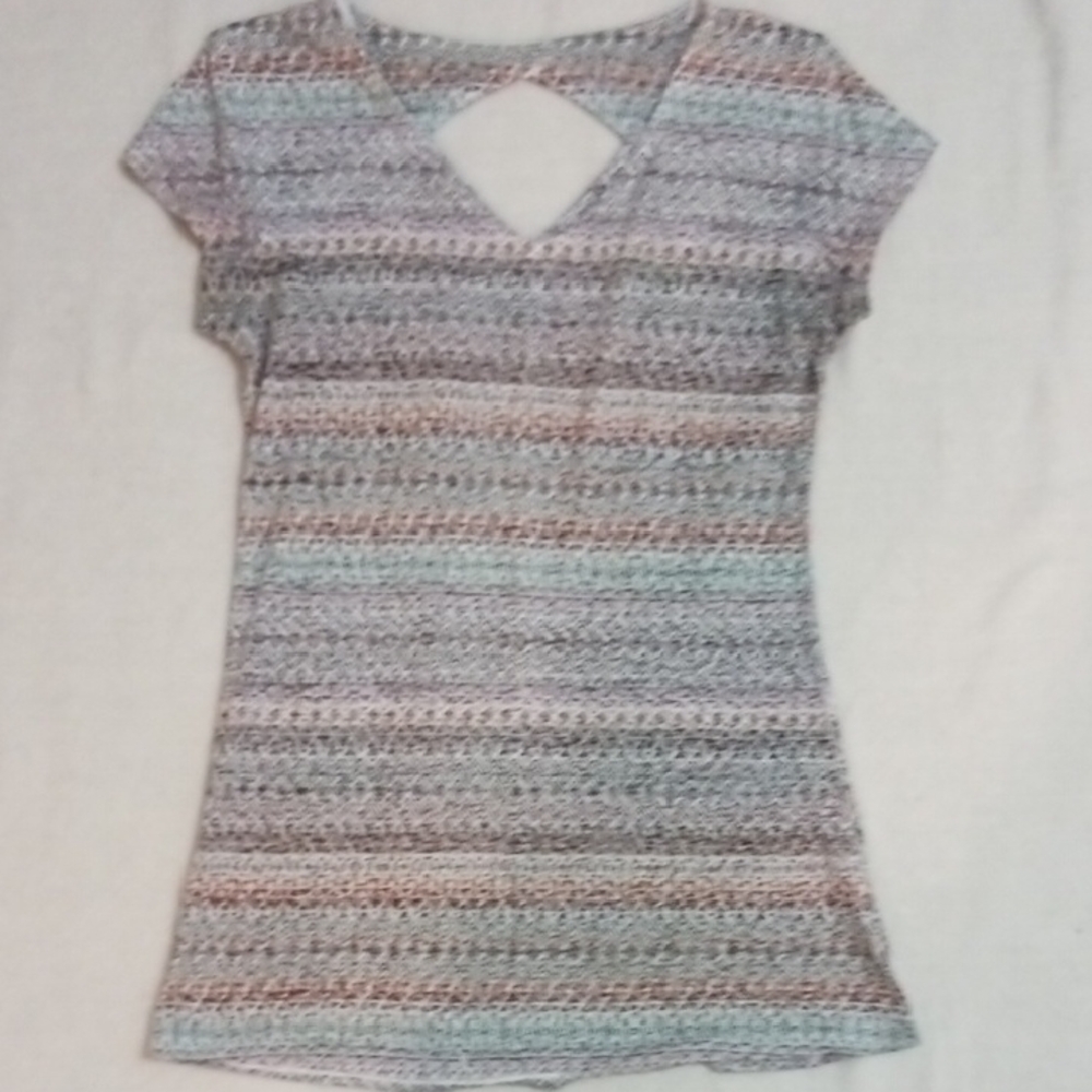 Earth Yoga Multicolor Cap Sleeve Fitted Tee